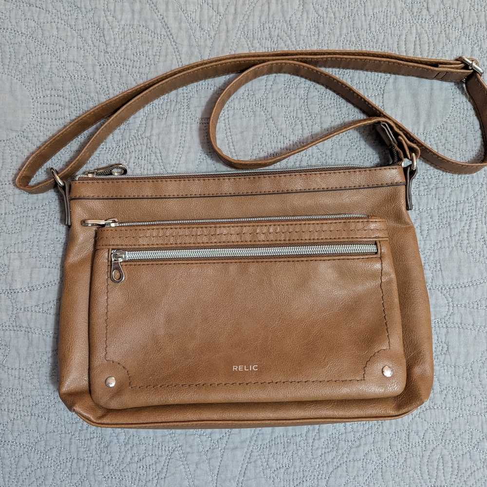 Like New Relic Tan Faux Leather Crossbody Bag with Adjustable Strap